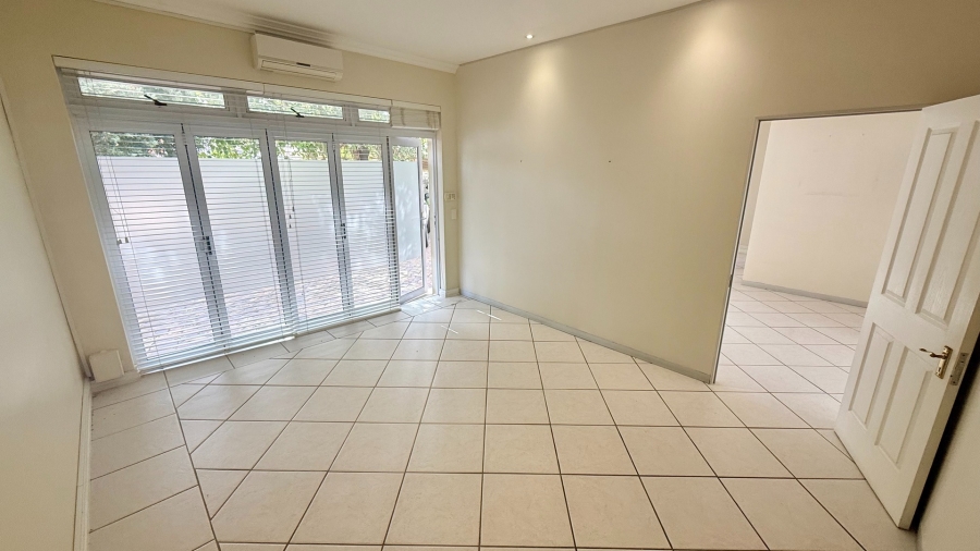 To Let commercial Property for Rent in Knysna Central Western Cape